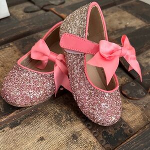 NWOT Glittery Pink Kids Shoes with Bow